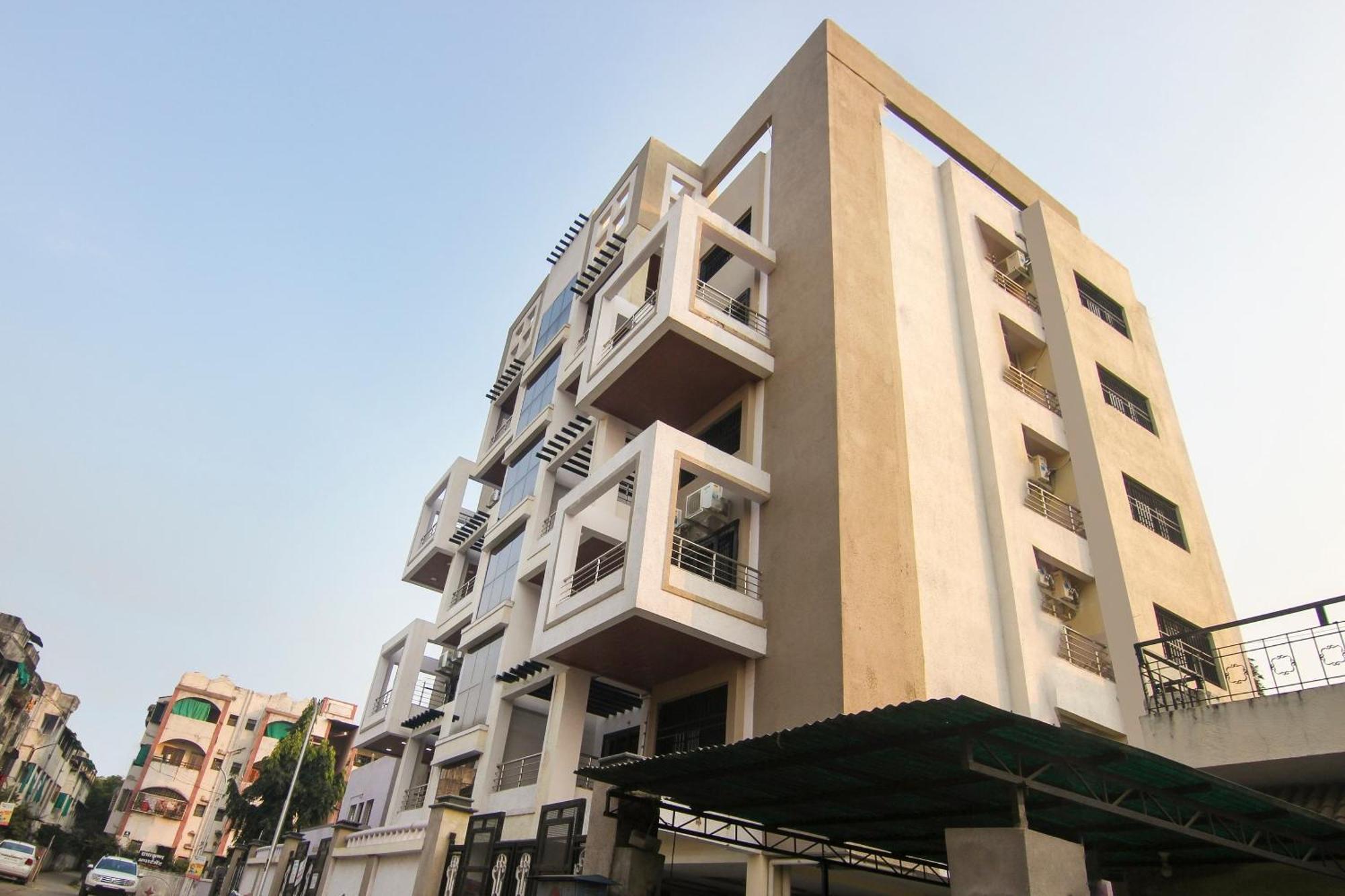 Hotel O Villa 31 Akot Buitenkant foto